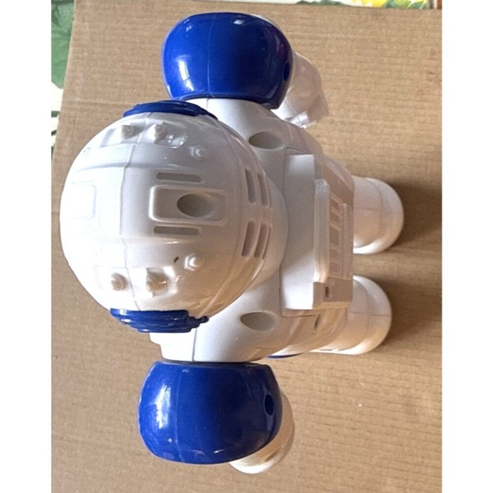 Strong Dancing Robot Interactive Sounds Movement Droid White Blue Lights - Picture 4 of 8
